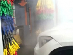 加油站的免费洗车会对车造成伤害吗？全自动洗车机的注意事项都有哪些？