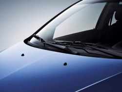 多层隔音玻璃对汽车重要不？多层隔音玻璃还需要贴膜吗？