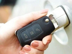 车钥匙没电的表现有哪些？车钥匙没电了如何启动汽车？