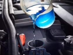 冷却液用得很快但不漏是什么问题？冷却液不足对车有什么影响？
