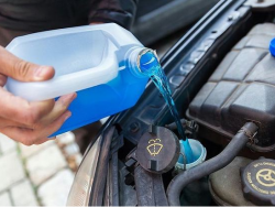汽车防冻液的作用是什么？更换防冻液有什么好处？